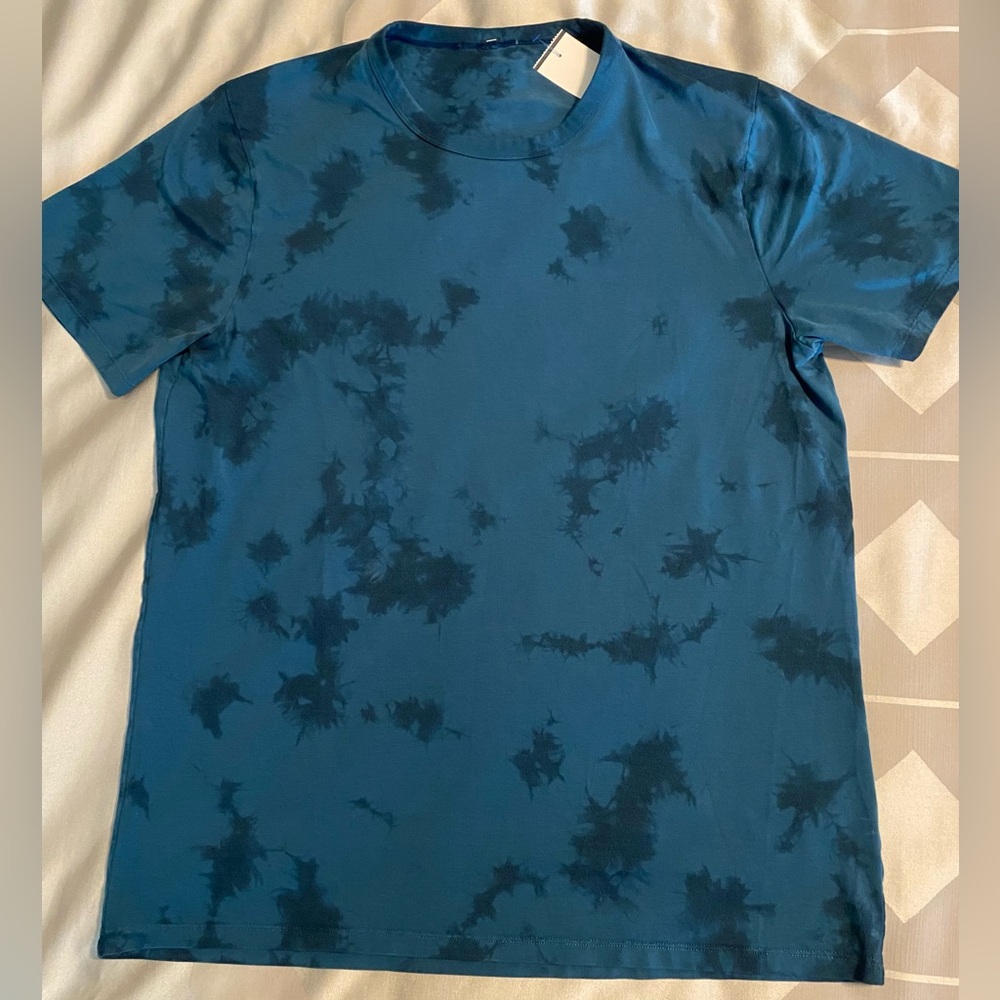 Lululemon Fundamental T Wash Top